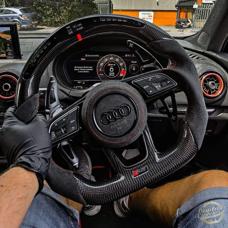 Audi Volantes